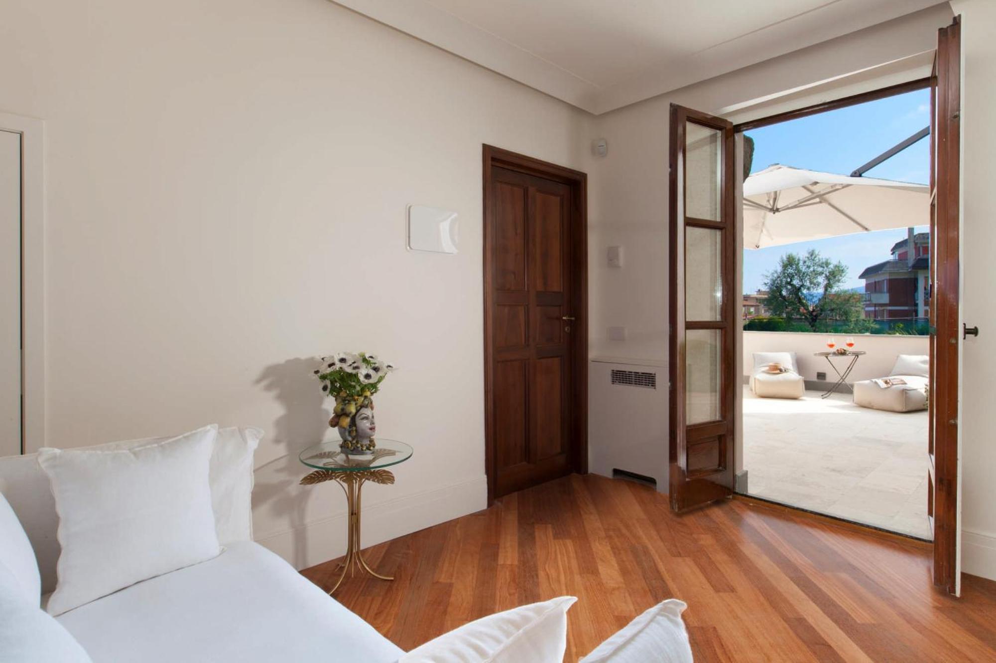 Amore Rentals - Villa Ebe Sorrento Ngoại thất bức ảnh