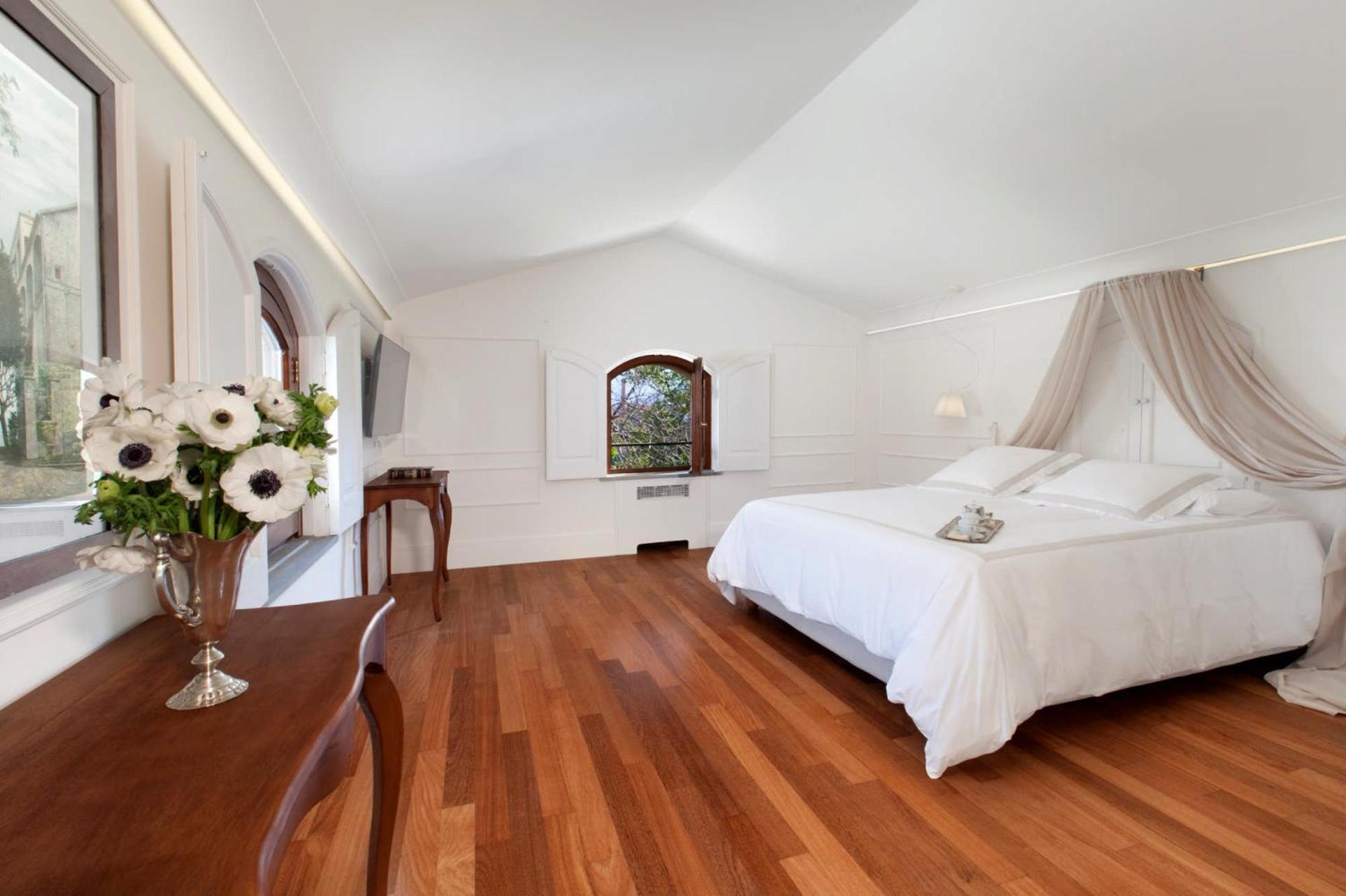 Amore Rentals - Villa Ebe Sorrento Ngoại thất bức ảnh
